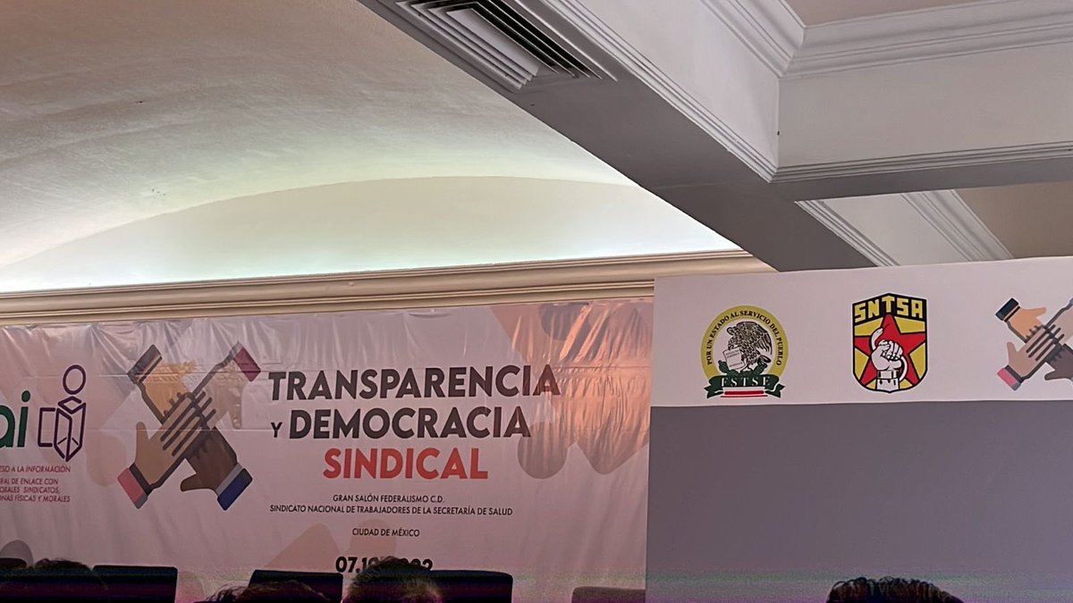 jalfa21's tweet photo. Atendiendo la instrucción de nuestro Secretario General, Mtro Alfonso Cepeda Salas participando en el Foro “Transparencia y Democracia Sindical” @SnteNacional @INAImexico #SNTEPresente https://t.co/7wWgkoUraO