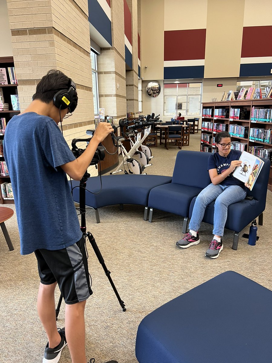 TompkinsLibrary's tweet photo. Just finished our 4th and final #KatyReadsTogether recording celebrating Hispanic Heritage Month. Up next, Halloween read alouds!
We are so proud of the commitment our students have to build a community of readers with our Future Falcons! https://t.co/7fqelCbbn1