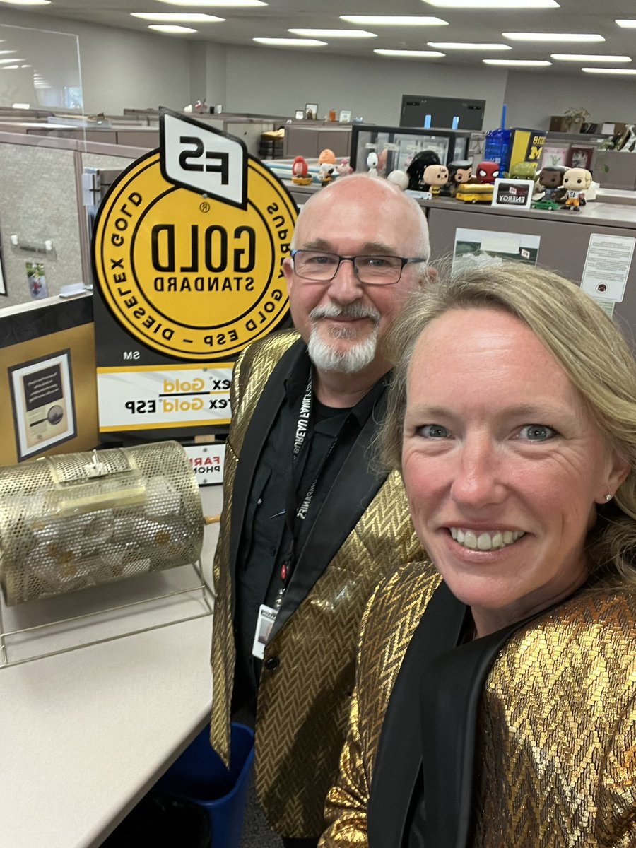 JoeKirkpatrick1's tweet photo. Will you see us at noon today?  Over $40,000 in prizes #GoldStandard #dieselexgold #suprexgold #ignite2022 https://t.co/47GlBPXBau