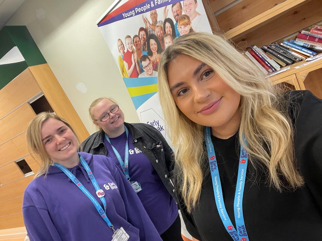 EarlyBreakUK's tweet photo. Mollie, Jodie and Lauren have been representing us at the Millgate Centre in #Bury this afternoon for #Oplioness @GMPBurySouth #partnershipwork https://t.co/mozF17j5GV