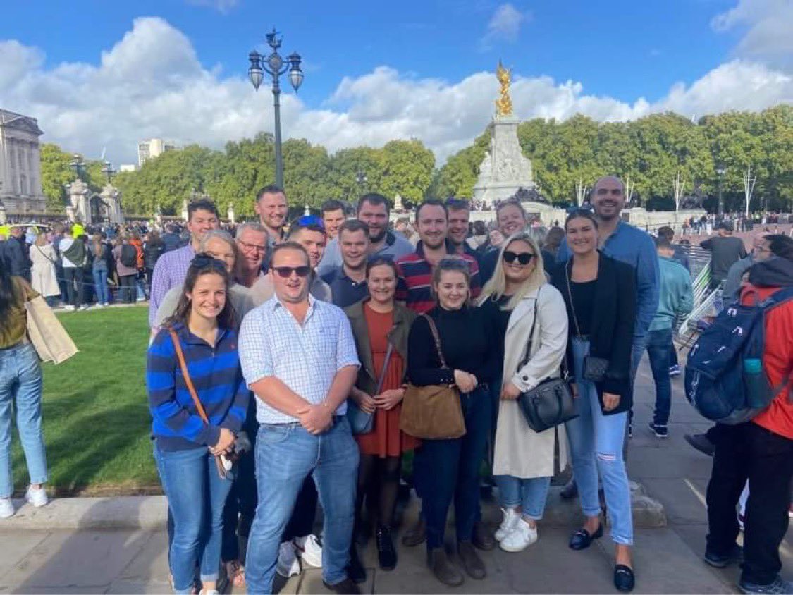 We’ll that’s a wrap great night at #FWAwards time to head home after a brief tour around london being tourists today.