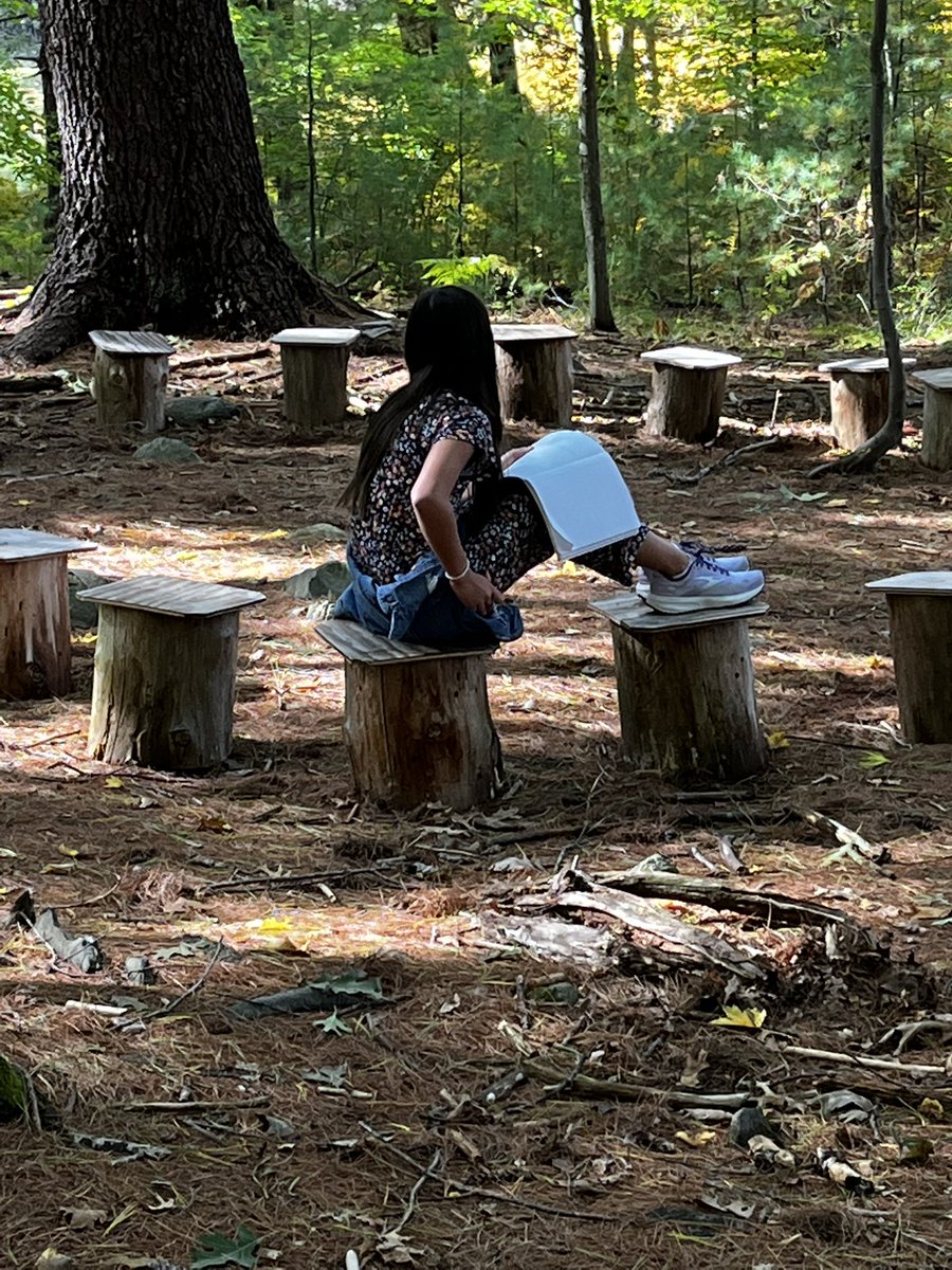 KerinCrockett's tweet image. Today was a perfect day @BlanchardMem to get “Out of School and Into Nature” and write. Describing what we see, playing with language. #AllWelcomEd @ABschools @DrSharonRyan @jean_rothman