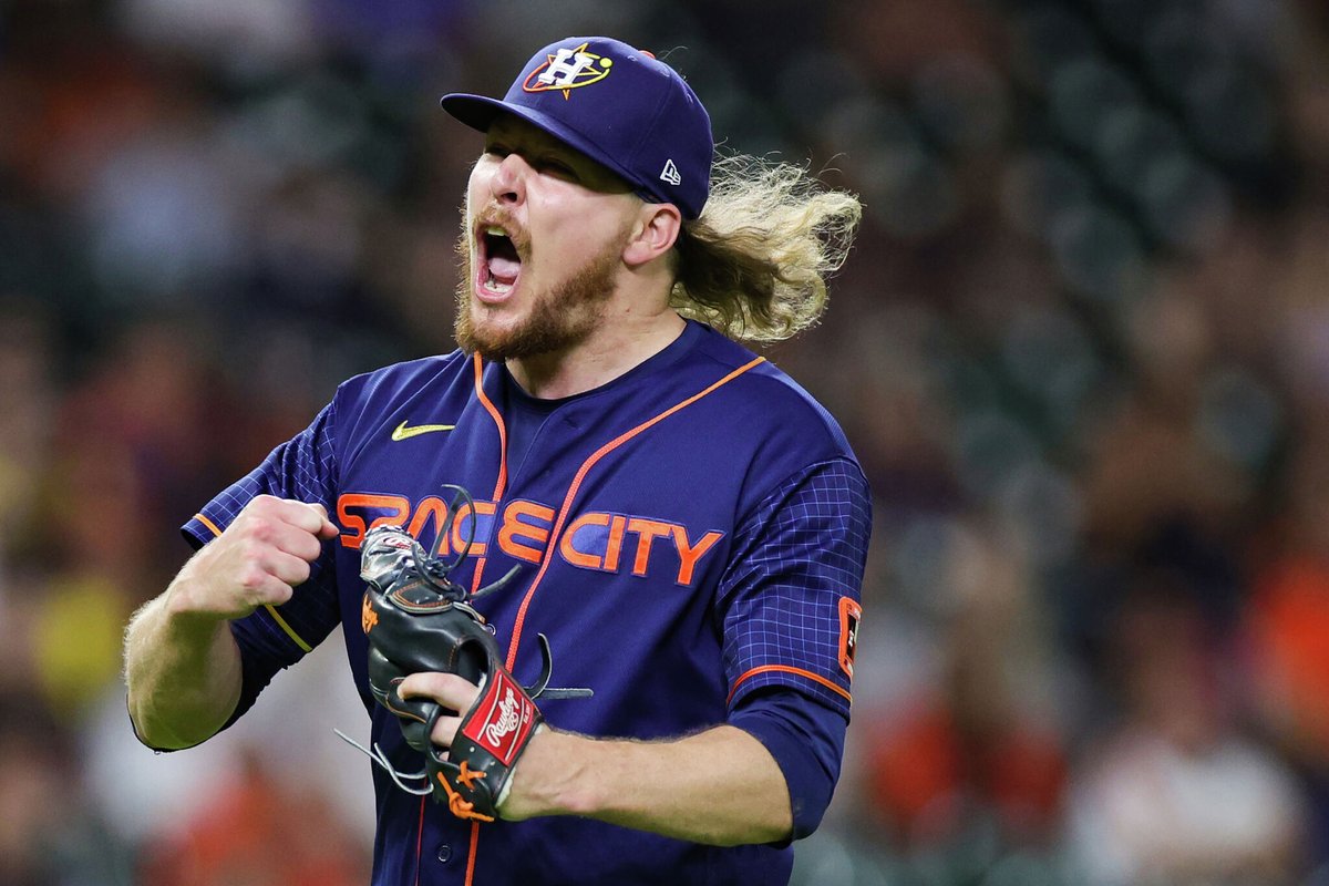 BVBaseballCoach's tweet photo. With MLB playoffs starting today, we want to wish our former Tigers good luck! @Silly_Willy18 @rstanek_55 https://t.co/TY1Id1MabS