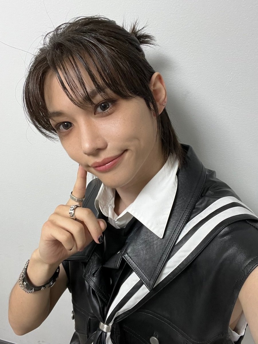AnaGP3_'s tweet photo. 🐥
Felix se ve demasiado lindo 😭 https://t.co/Q4BRYBARjn