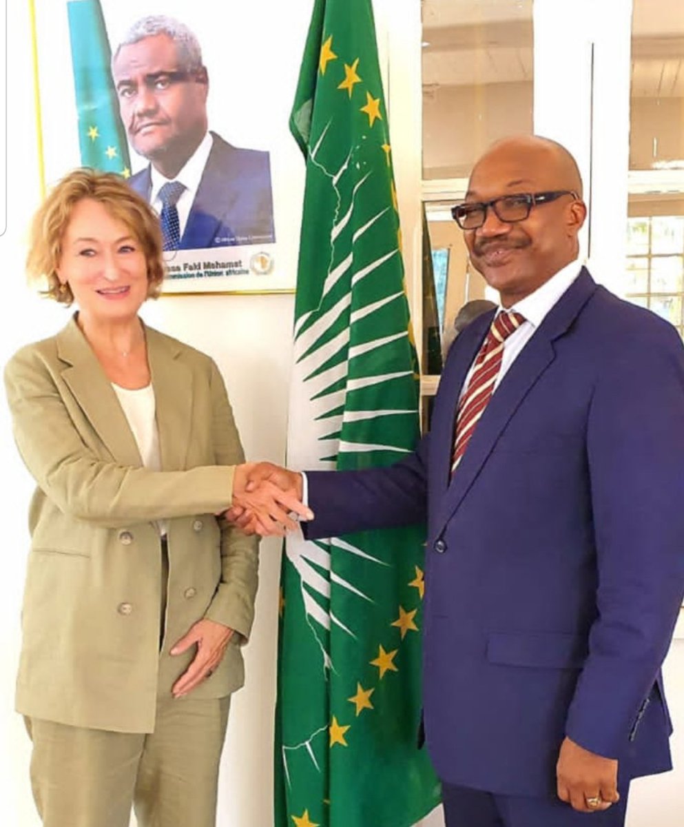 Amb_Matondo's tweet photo. Échangé à @_AfricanUnion #Bangui avec Mme Ilze BRANDS KEHRIS, Sous-Secrétaire générale aux droits de l’homme #ONU
Evoqué ensemble situation droits de l'homme en #Centrafrique &amp; autres defis liés + coordination de nos actions en appui aux efforts du Gouv de lutte contre l'impunité https://t.co/lCeJxyW0Dh