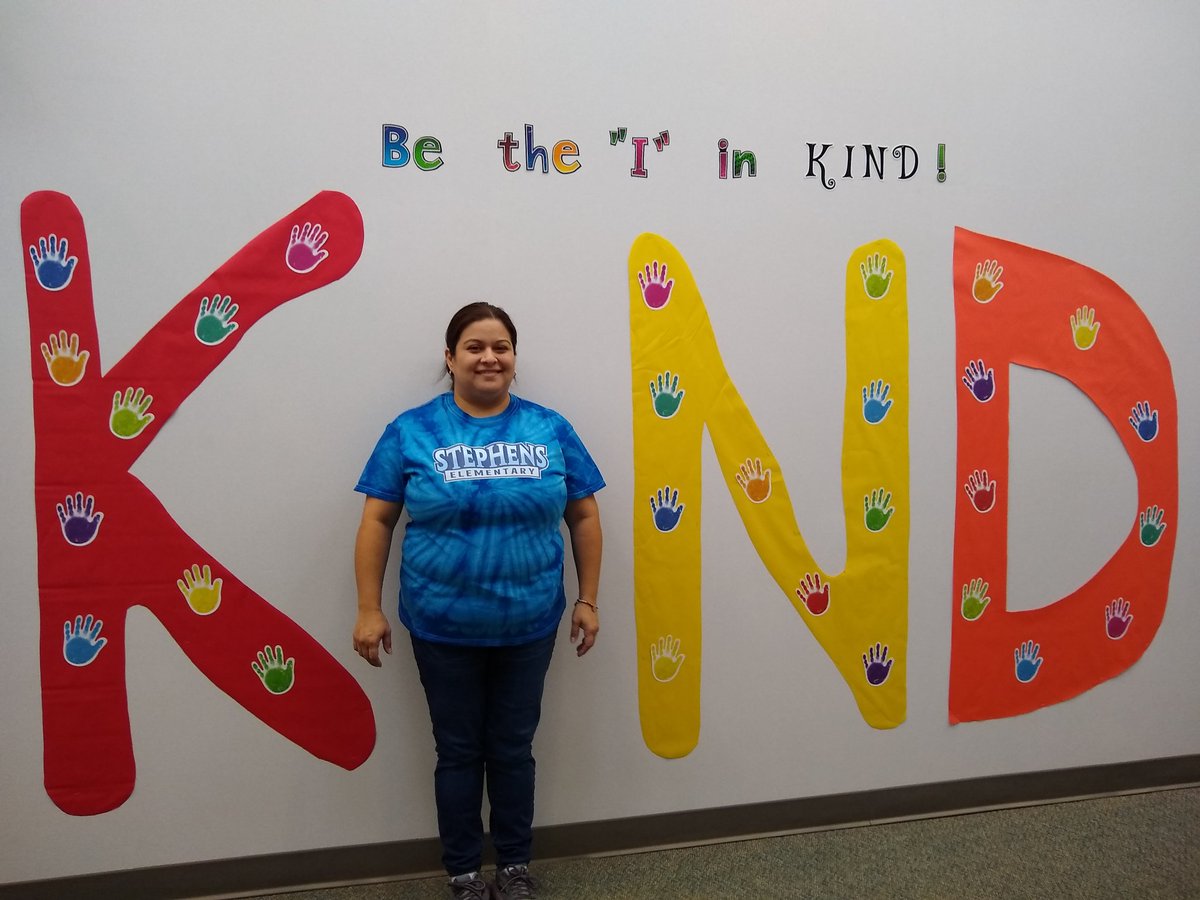 If Ms. Munoz wants a bulletin board, Ms Munoz gets her bulletin board! #stallionsdeserveit