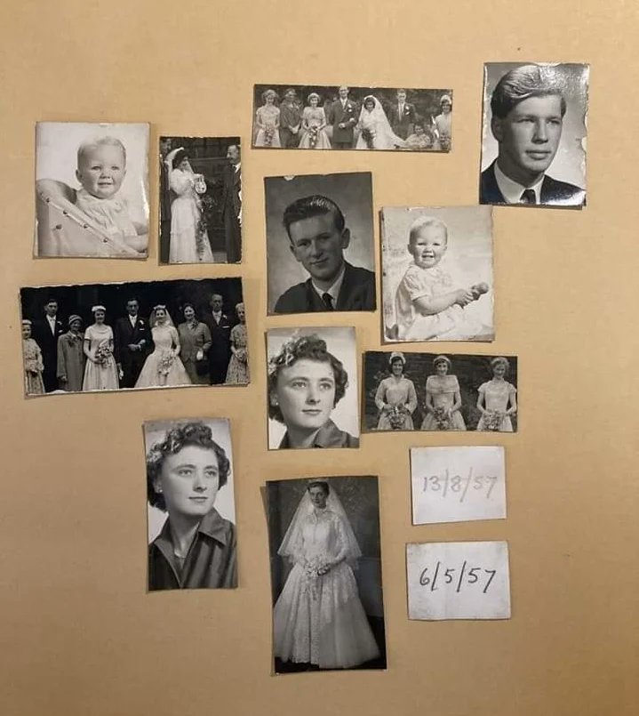 NThardmanshouse's tweet photo. Then: This bundle of various Hardman portraits had been sitting in a box of thousands of assorted prints, held together by a decades-old rubber band.
Now: Each print has been cleaned and rehoused into better storage. The rubber band didn't survive π’
#HardmansUnpacked https://t.co/t0GlVXyepW