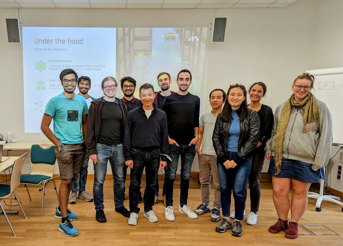6gLife's tweet photo. Very productive meeting 🤝 between our In-Network Computing / Cloud group and the #startup #Meshmerize. Together to build a resilient #wireless network for #6G access networks.📡
@tudresden_de @TU_Muenchen @BMBF_Bund #tactileinternet https://t.co/Wb9EVUXM0m