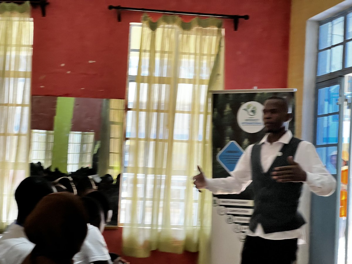 Weforestinter's tweet photo. It’s all about creation of awareness on SDGS campaign in campuses to ensure no one is left behind we joined students and other organizations to see this a success at MKU Thika.
#EnvironmentalSustainability #SDGsDesa #weforestinternation https://t.co/vNp3QzR08D