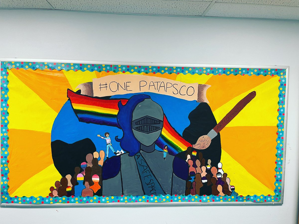 hcpss_pms's tweet photo. Wow…WOW! Check out this incredible mural made by our talented students in Mr. Song’s Art Studio B (8th graders) class!!! #OnePatapsco #artists @HCPSS @mjmsuper https://t.co/76l366K8Lu
