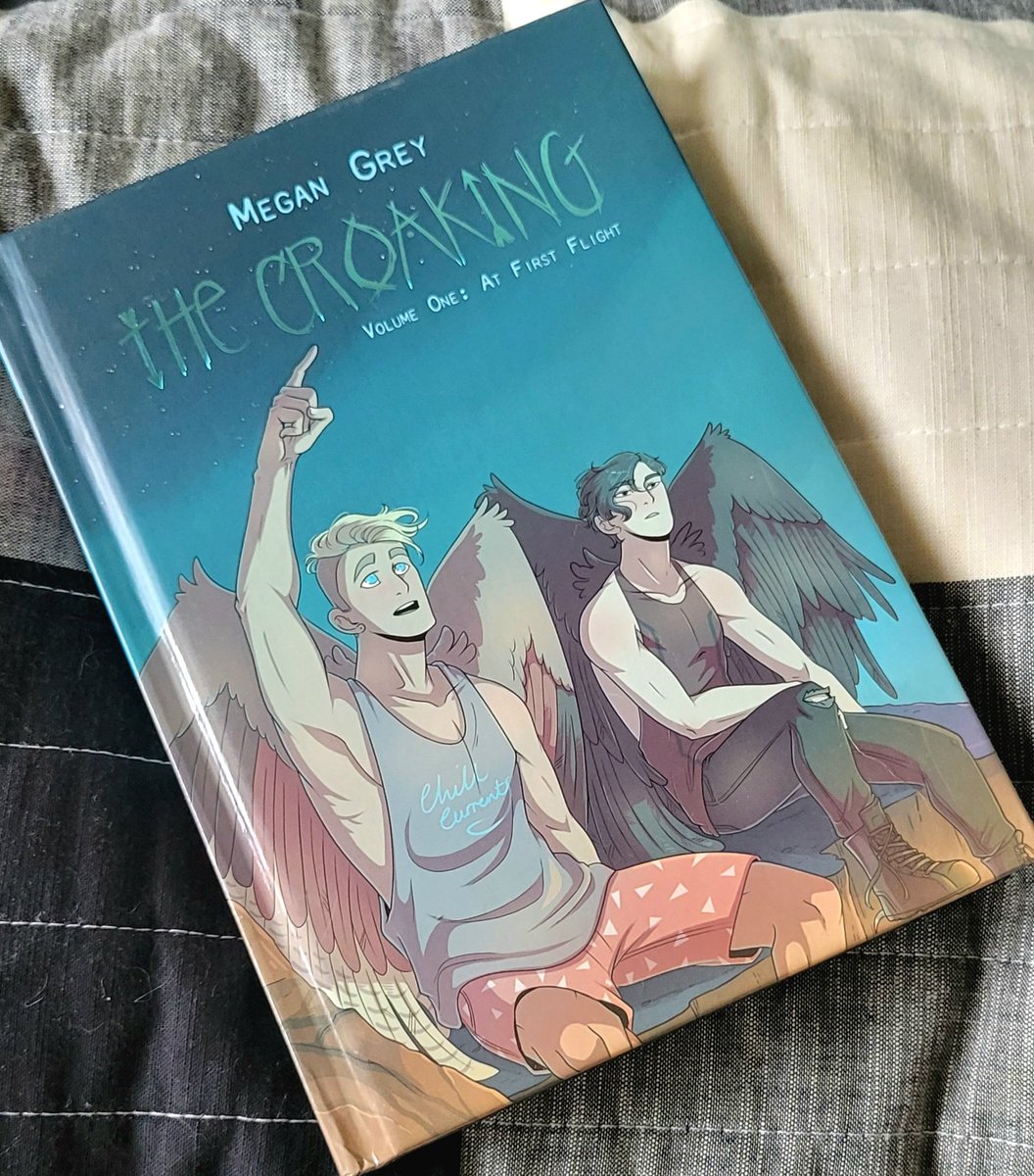 RaeRatts's tweet photo. Oh oh oh! Look what I finally got! One of the first series I started on webtoon foreverago! One of the best so far too. The Croaking has everything I like in a story.
Thank you @megjgrey for writing such a splendid story and creating some of the best art.
#webcomic #thecroaking https://t.co/W8DxhFYW0e