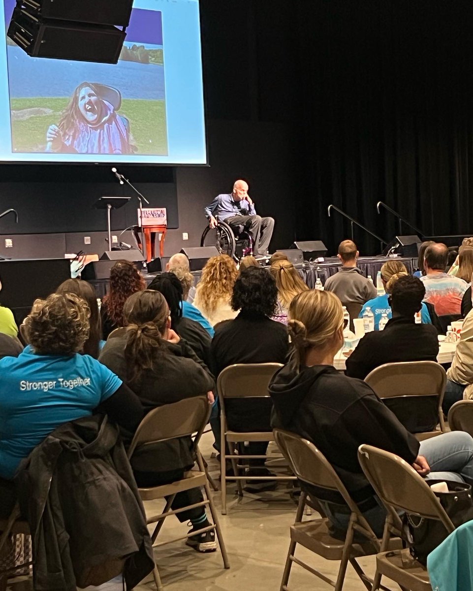 chadlhymas's tweet photo. #LibertyUniversity in Roanoke, Virginia! Loved spending time with your faculty, staff, and health professionals! 

#CollaborativeHealthPartners

#Travel #Speaker #27DayRoadTour #SpeakUp #SpeakOut #ShareYourVoice #BeYourBestSelf #SelflessService #ServeOtherPeople #BeADisciple https://t.co/NFY7ixhrpJ