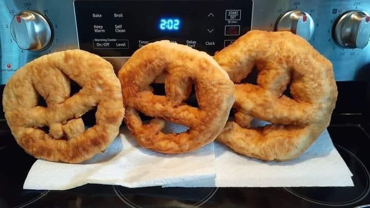 terrell2spirit's tweet photo. Frybread pumpkins. That’s it. That’s the tweet. https://t.co/5nUmRrL5Xy