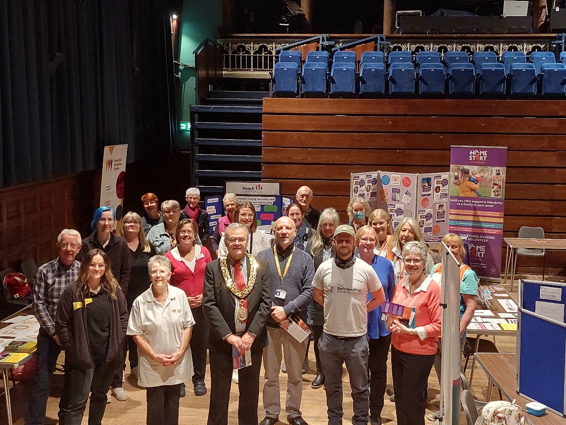 VolSuffolk's tweet photo. Thank you to everyone who visited a Suffolk Action Week event this week! Thank you to all the charities and public attending. Thank you to @BBCSuffolk &amp; @eastofenglandCoop Missed it? Don't worry. Look for volunteer roles here: https://t.co/nOm47z2mlf    #Volunteering https://t.co/hhcyafJDXT