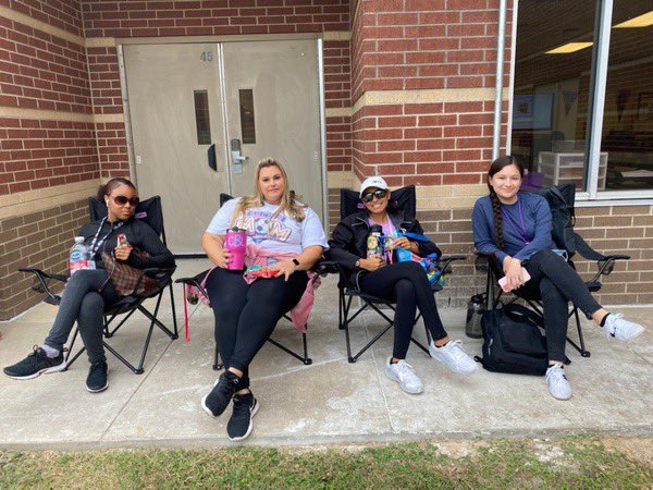 MrsBathe's tweet photo. Just some Soccer moms cheering their boys on. Great practice boys! 💜⚽️😈 #MortonRanchSpiritDays @soccer_maverick @MRHSMavericks https://t.co/p58NeF9wbO
