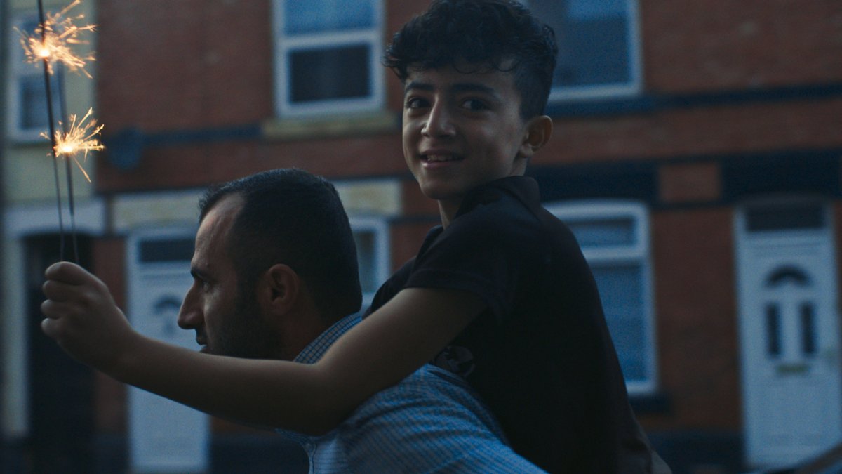 CurzonCinemas's tweet image. NAME ME LAWAND tenderly explores the power of communication with its sensitive portrait of a Deaf Kurdish boy. Watch it at 1.15pm on Sunday 9 October @CurzonMayfair as part of #LFF. Book now: bit.ly/3yqzdEd