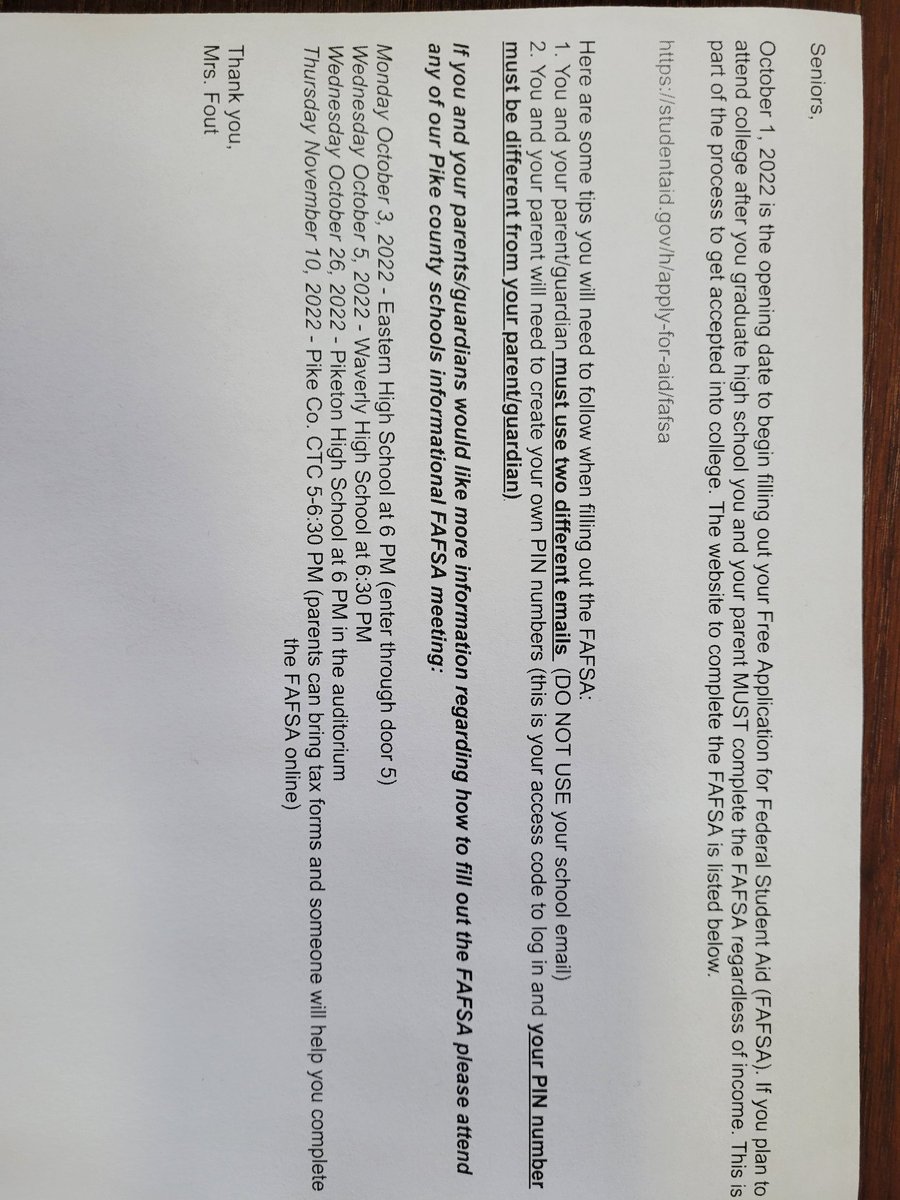 SFoutGuidance's tweet photo. Please read this email I sent to the seniors last week regarding FAFSA. Feel free to share. Thank you!
@jreuterphs @owens_daryl @coreno_math 
@phschemqueen @EnglishHurst https://t.co/6D5nEvZ3gO
