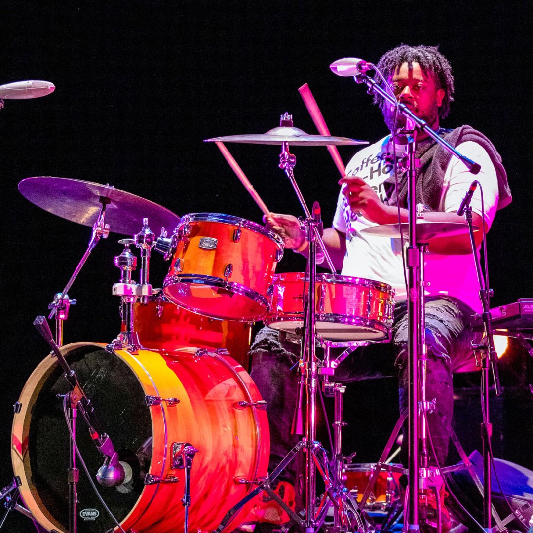 On September 10th, after months of hard work, TEDxChicago hosted a sold-out Year 6, Showtime: Chi✶Time, in the world-class Harris Theater. 👀 Take a peek: flic.kr/ps/39DPyh 

📸 Photos by Angela Estrella Mejía (@AngieStarPhoto) &amp; Chris Mariano (lifeonmarz.media)