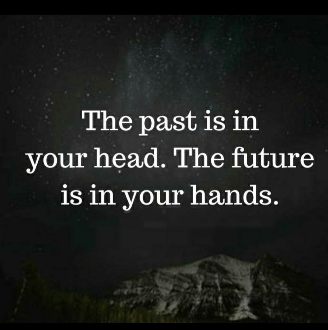 Rjpriya19's tweet photo. U the only one who change ur future .
#weakup #catchurgoal 
#MotivationalQuotes https://t.co/gSV36MunIC