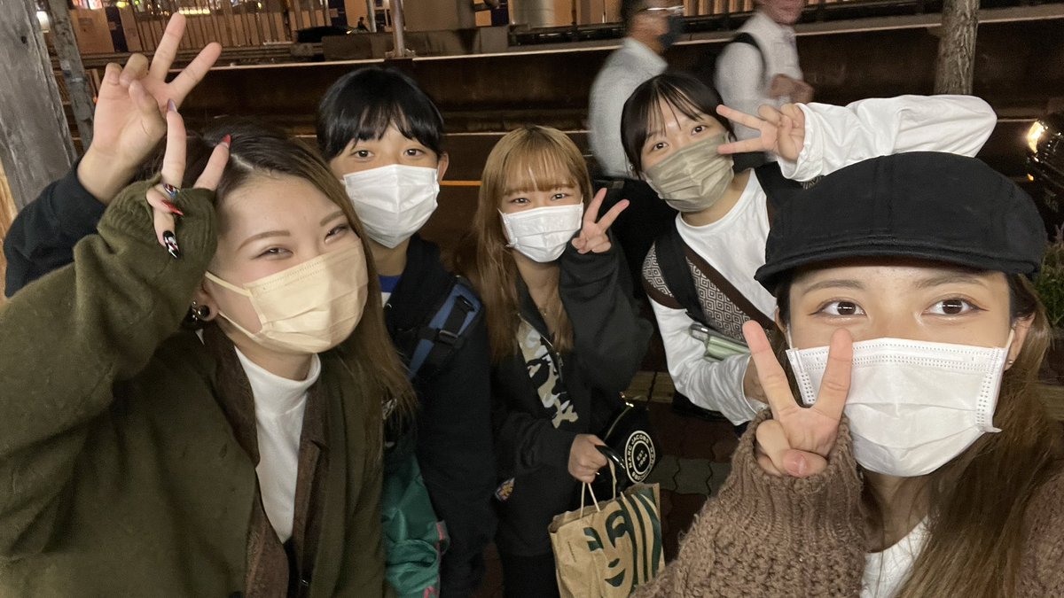 hkmi______224's tweet photo. ラストアコドリも幸せまるでしたー！🫶🏼
ハロウィン仕様がおもろすぎてひたすらわろてたんも思い出😮‍💨😮‍💨
ゆきのなつきたん一緒に見てくれてありがとうねん🥹
ほんでやっぱ同期だいすき決起たのしみ😿😿😿
#ハンドリ https://t.co/2IhexwJ7pg