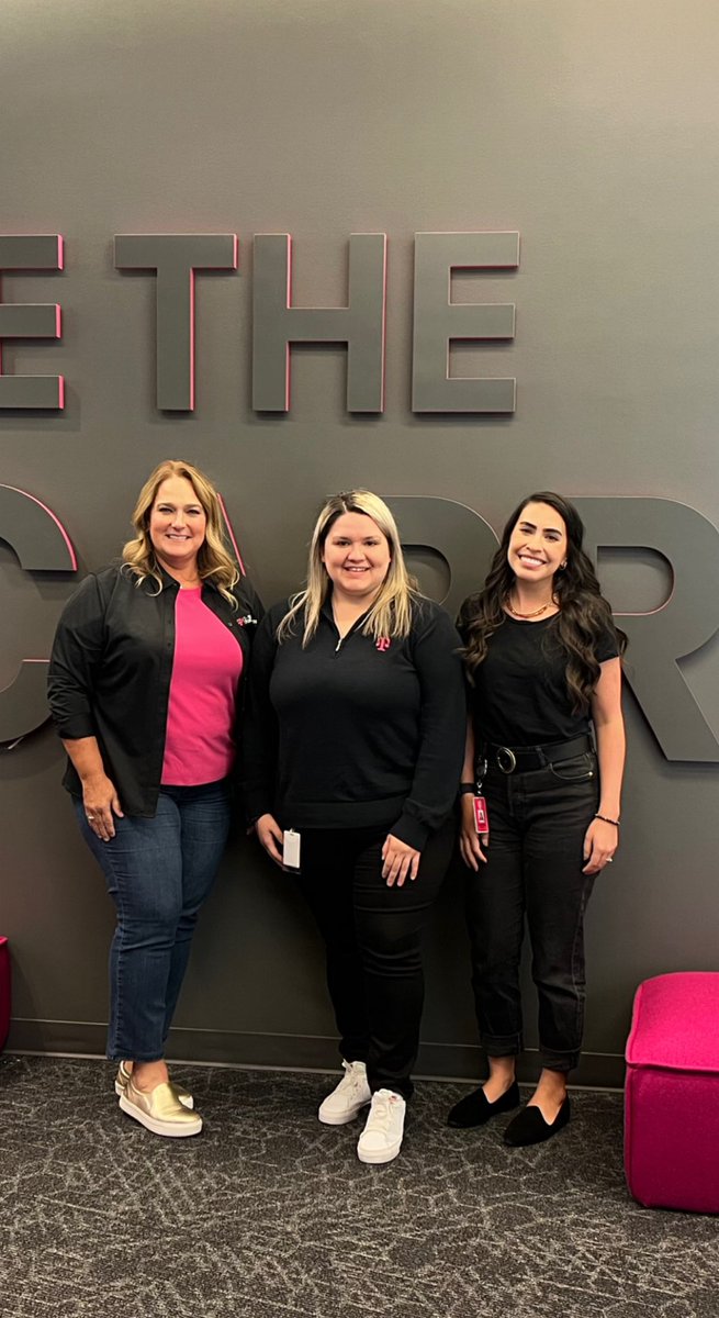 First time the entire TFB Advisor team was able to come together! This week consisted of meeting’s of the minds, team building and volunteer work! ✨ #TFBinRetail
<a href="/wwhiteheadiii/">Will Whitehead</a> <a href="/jackiemoritztmo/">Jackie Moritz</a> <a href="/JenniferSeeber/">Jennifer Seeber</a> @lizzzanatorrr <a href="/n8tapales/">Nate Tapales</a> <a href="/JayR4Biz/">Jay</a> <a href="/jameskstamper/">James Stamper 🌾</a>