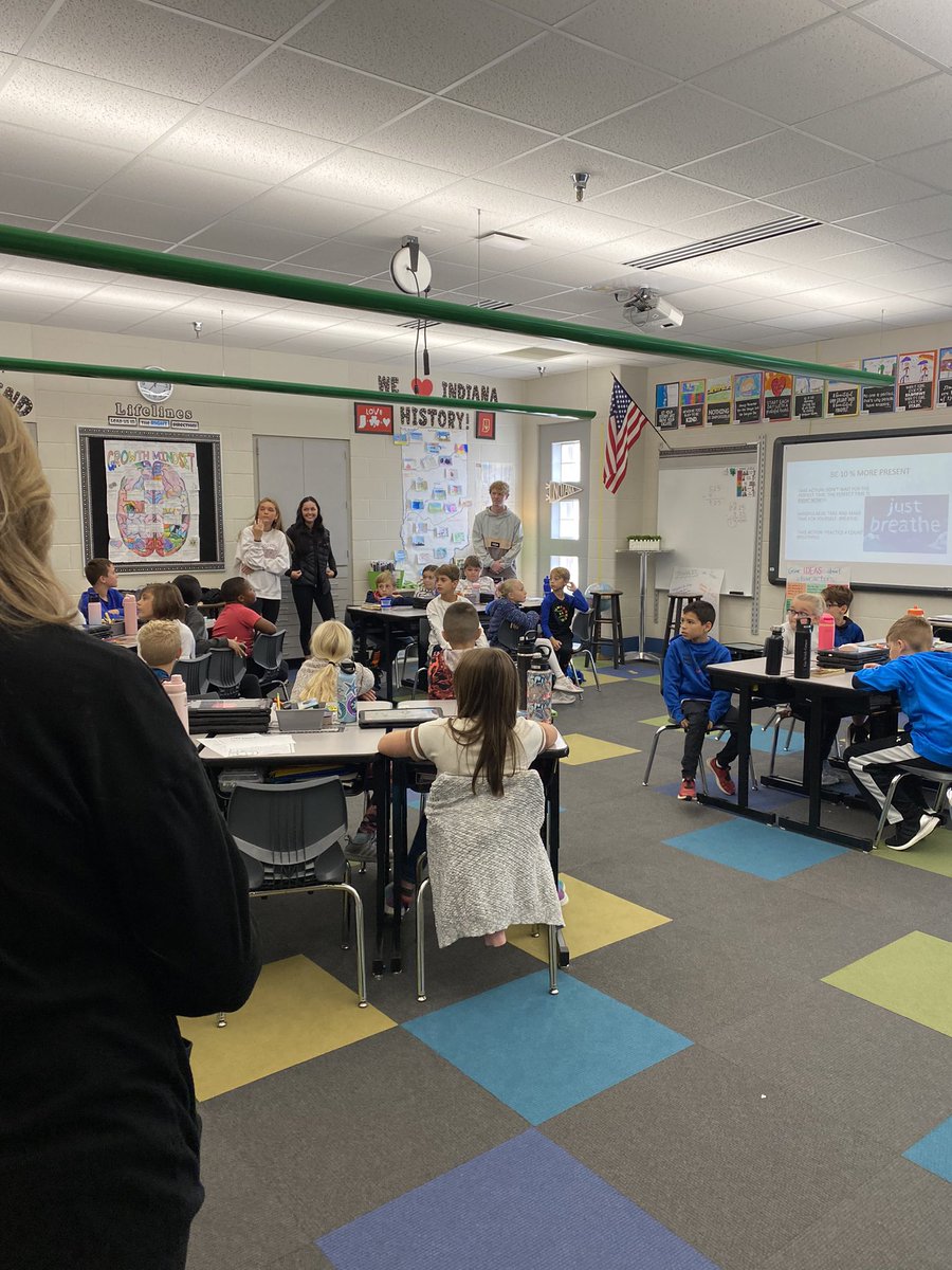 Students from the WHS Leadership and Mentoring class teaching our <a href="/SSESROCKS/">Robb Hedges</a> 4th graders about what it means to be kind and how to be great leaders. What a great way to end the week!