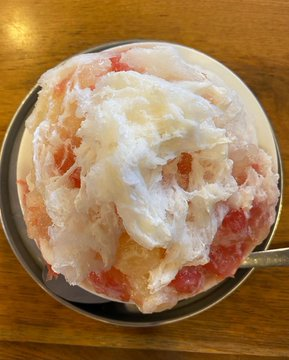 Spring4718's tweet image. Pulp Grapefruit Jelly Cream
Kaohsiung (black honey and pudding)

I didn't get the timing right last year
couldn't eat
grapefruit shaved ice

With pink grapefruit
beautiful ✨ cute 🥰
happy💗

Refreshing with pulp
Sometimes sweet cream♡
The texture of jelly is also ◎
Delicious