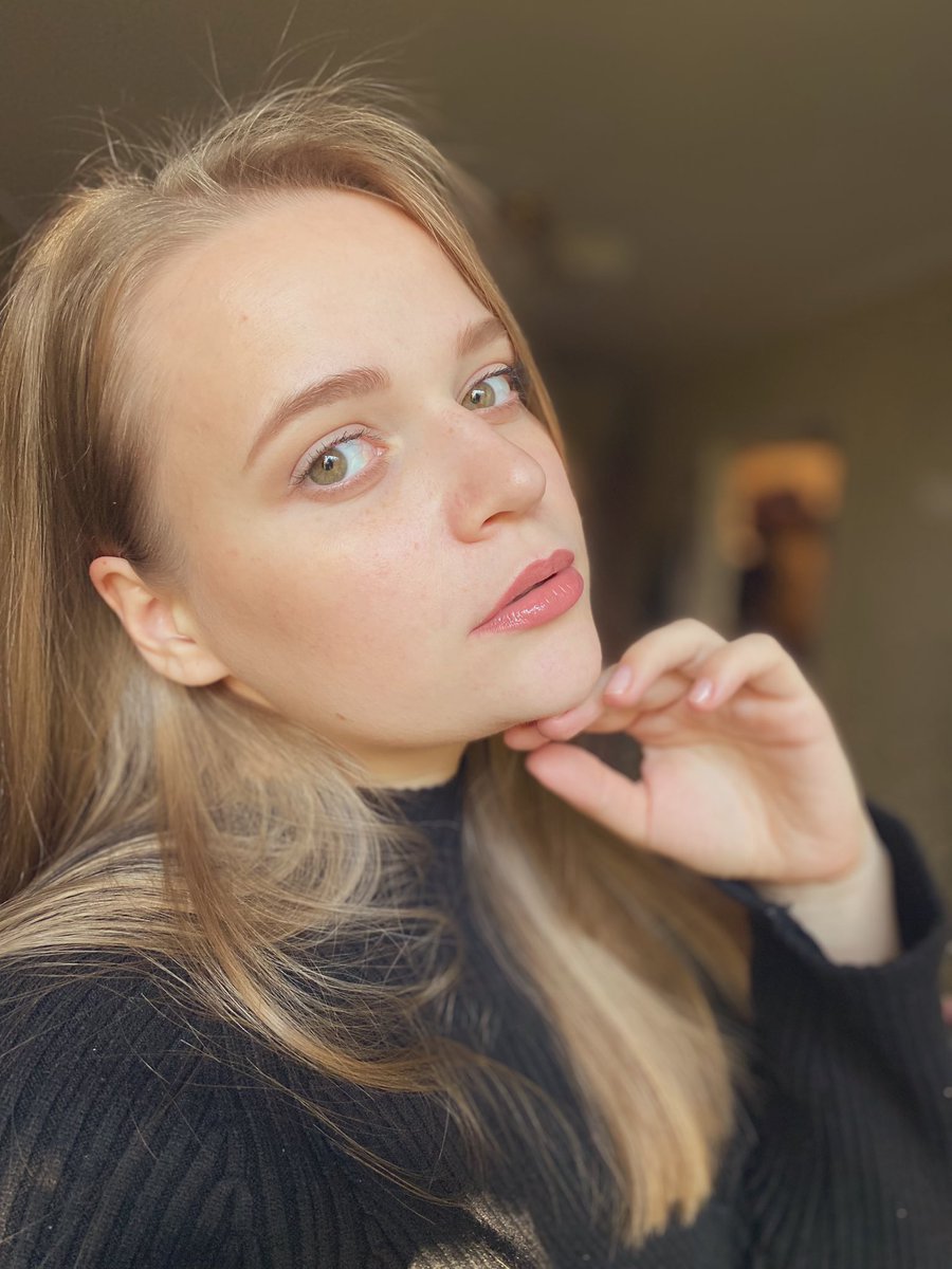 OlgaStaya's tweet photo. Ну и чего бы себя не скинуть,давно же не виделись😂😊❤️ https://t.co/V8nHIx1HXg