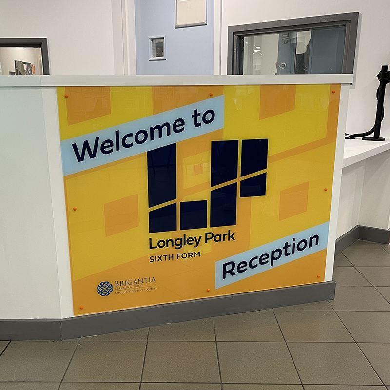 LeapDesign1's tweet photo. Working alongside @thedisplaylink we created loads of display graphics for @LongleyParkSF . We were really pleased with the finished results and there’s more to do!
#Graphicsdesign #graphics #college #displays #Sheffield https://t.co/A7Y3L85xkZ