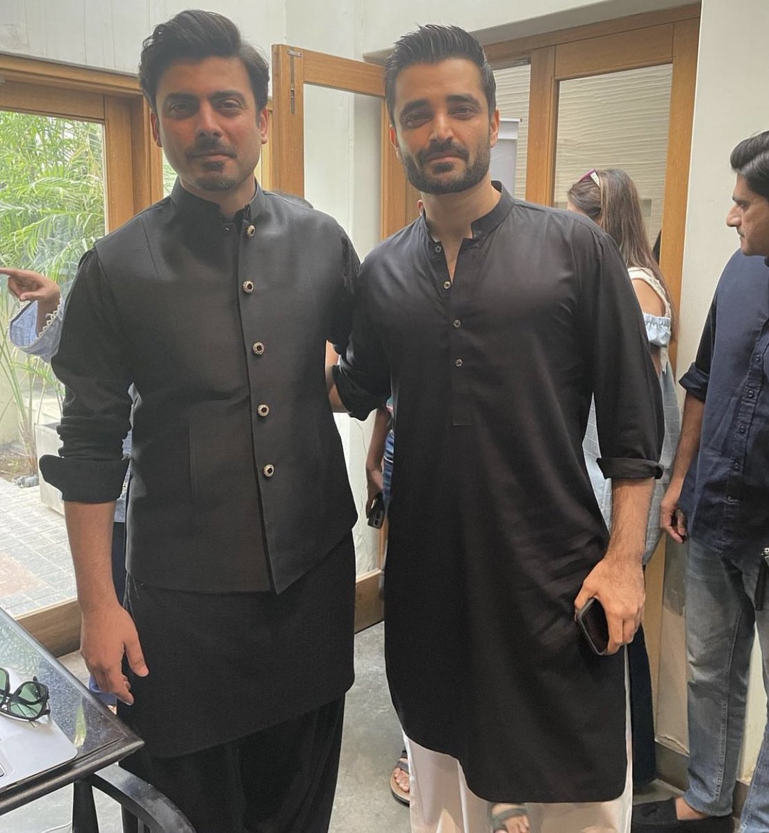 Fawadkwhatagoat's tweet photo. Fawad khan[Maula Baksh] &amp; Hamza ali [Noori Nath] courtesy @MalihaRehman 🫶🏻❤️🙏🔥 #TheLegendofMaulaJatt #Fawadkhan #Hamzaaliabassi https://t.co/1Ru9xDo50Y