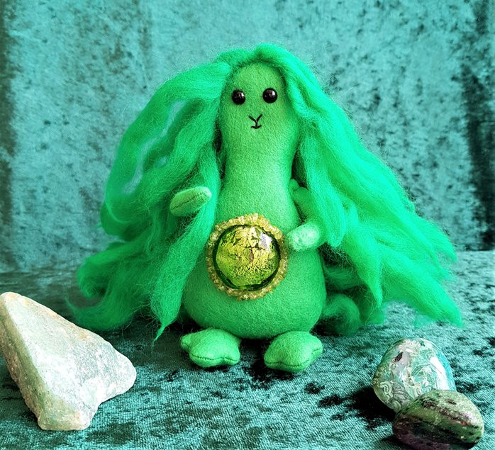 HooklandE's tweet photo. These brand new arrivals are seeking their forever homes and are now available to purchase at
https://t.co/VAIFkQIFHF
Worldwide delivery is available - they are regularly posted to the USA and Canada.
These are hand crafted art dolls each with their own history and story to tell. https://t.co/lCaBKgDrXx