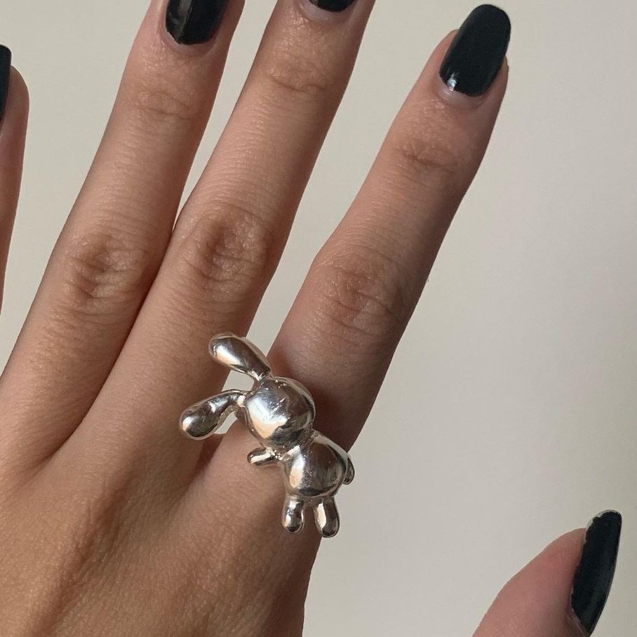 cafewindows's tweet photo. 🐇 handmade bunny ring by scraps666 https://t.co/Wy86xlOnB0