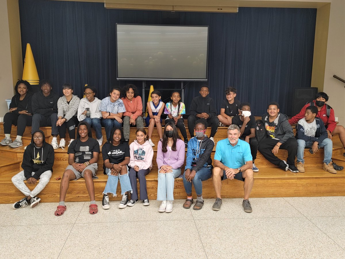BGCBayFL's tweet photo. Thank you to Hunter Collins with Samuel Taylor Homes and @Bay_BIA for this week's Learners to Earners session! #BGCBAYFL #GreatFutures https://t.co/AAxVOotKay