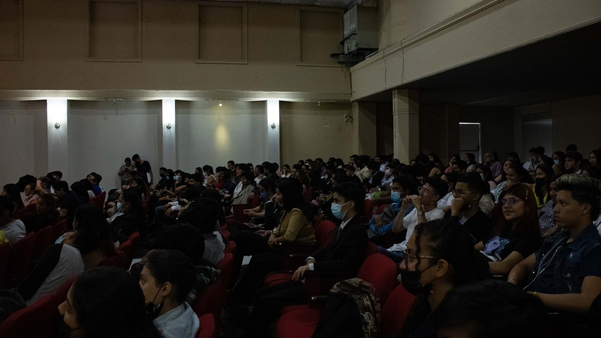 istg_ec's tweet photo. Iniciando nuestro Ensamble Cultural 2022, listos para disfrutar
#ensambleISTG #Dejandohuellas #RetóricaFestival https://t.co/VKFOz7TpQh