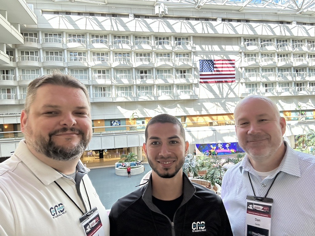 PriceDigests's tweet photo. It was great seeing everyone! Chad Krueger &amp; Mike Sevret from Central Analysis Bureau and Dan Smith from Price Digests say hello from the MCIEF conference as it wraps up today in Orlando.  Great Conference.  #RandallReillyRiskIntelligence

#insurtech #trucksafety #keepintouch https://t.co/zNW95h6A4q