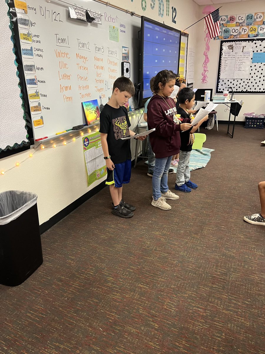 MsKGifford's tweet photo. I am so proud of each and everyone of these kiddos! We performed a readers theater for 4 3rd grade classes today and they rocked it! Thank you @OylersClass Mrs.Moore, Mrs. Richert, and Mrs. Williams #swelem #cpsreds #RTI https://t.co/BRKrKWKcIP
