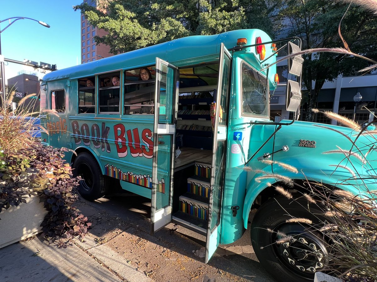 NMEzell's tweet photo. Having so much fun I’m forgetting to highlight. Love seeing my HCPS peeps, The Magic Book Bus and being part of the booknerdiest amazing trivia!! ❤️ #ncslma22 #TheMagicBookBus  @EHHSMrsRogers @kerirowe87 @MediaRms @debramsey95 @stacymcanulty @sarahpjustice @candidlibrarian https://t.co/OsK2U7QTHG
