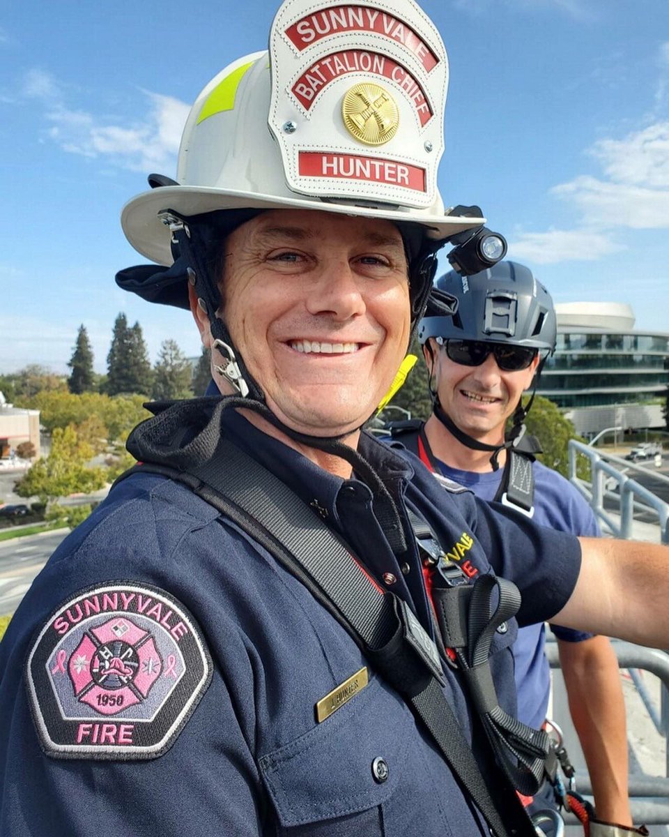 SunnyvaleDPS's tweet photo. Over the last two decades, Captain Jeff Hunter has dedicated his life to serving our communities. Today, he’ll be working his final shift before retiring. We are so thankful for his service and will miss him! Read about his career here: https://t.co/IsBvvANyQR https://t.co/1GBtkRF0fD