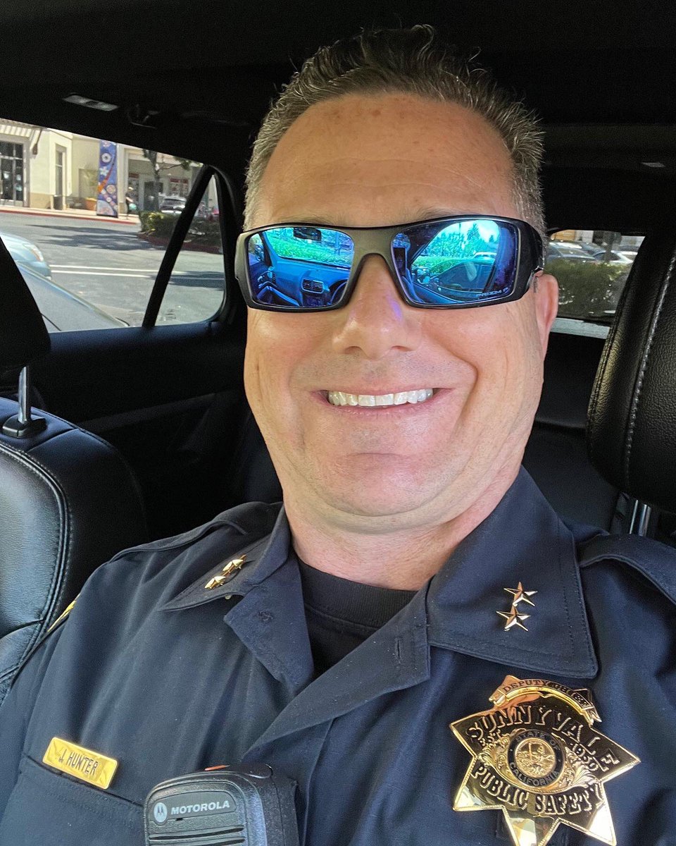 SunnyvaleDPS's tweet photo. Over the last two decades, Captain Jeff Hunter has dedicated his life to serving our communities. Today, he’ll be working his final shift before retiring. We are so thankful for his service and will miss him! Read about his career here: https://t.co/IsBvvANyQR https://t.co/1GBtkRF0fD