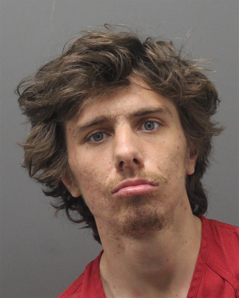 LoudounSheriff's tweet photo. The LCSO is asking for the public’s assistance to help locate 25-year-old Stone L. Colburn.  

Stone Colburn was released from the Loudoun County Adult Detention Center yesterday after his original charges for murder were dismissed by the Office of the Commonwealth Attorney. https://t.co/P2KAVnGKsS