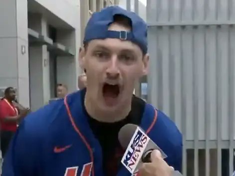 TheClemReport's tweet photo. This Crazy Mets Fan Losing His Mind Is Exactly What I Want To See Before Game 1 Of The Wild Card Series Tonight (BONUS: Mets Hype Thread And Padres Series Preview) https://t.co/xGoTMqmM9f https://t.co/0pKbdo3JhF