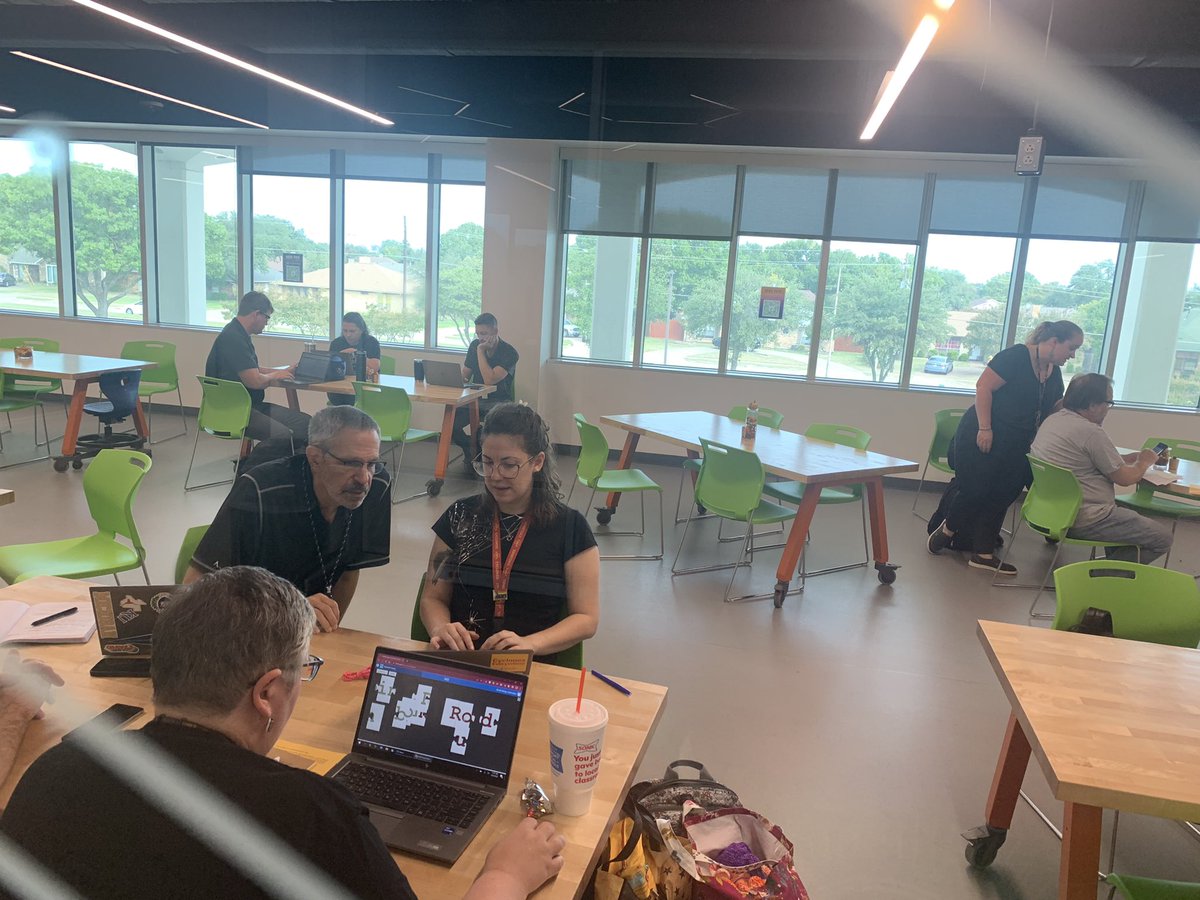 mrsjwynne's tweet photo. Differentiated small group instruction on small group instruction. So awesome and bucket filling to see all the teachers engaged and learning. @bhsstem @kacage @SharondaTims @RJDPMA @cole_yeo @CarolMcBroom @BerknerLibrary #ONEherd #powerofone #risdbelieves #effectivePD https://t.co/5BYmehS2BK