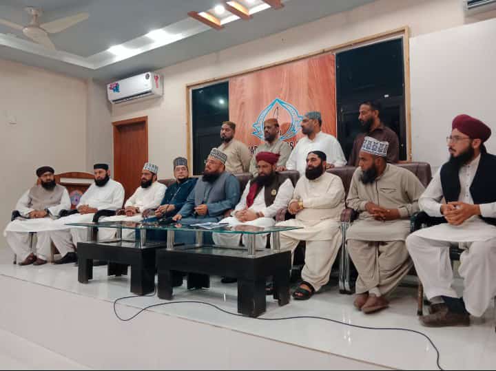 ہے وقت کی ضرورت اتحاد اہلسنت
#Shohda_Milad_Pr_SalamHo