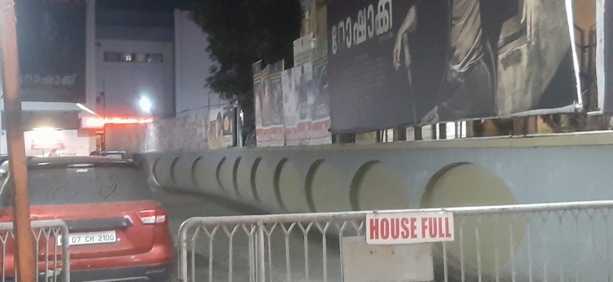 mfwaikerala's tweet photo. Ernakulam Kavitha 😍

#Rorschach | #Day1
@mammukka | #Mammootty https://t.co/RAtvnVBOQF