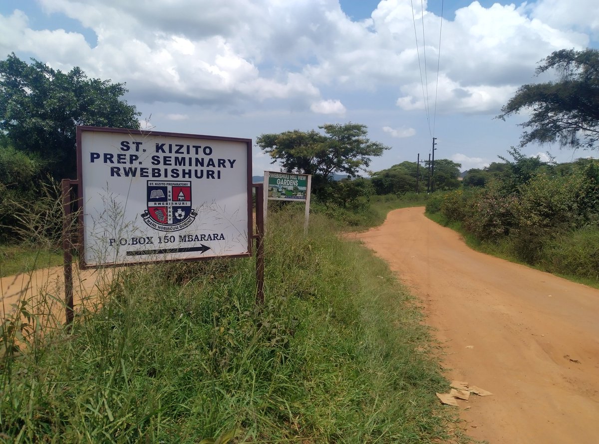 nkoredrum's tweet photo. Happening tomorrow at St Kizito seminary Rwebishuri, Mbarara city
Independence Volleyball tournament
8th -9th October 2022
#UGAt60
#NDupdates
πΈ @djX_420 https://t.co/mBG5ngtAEU