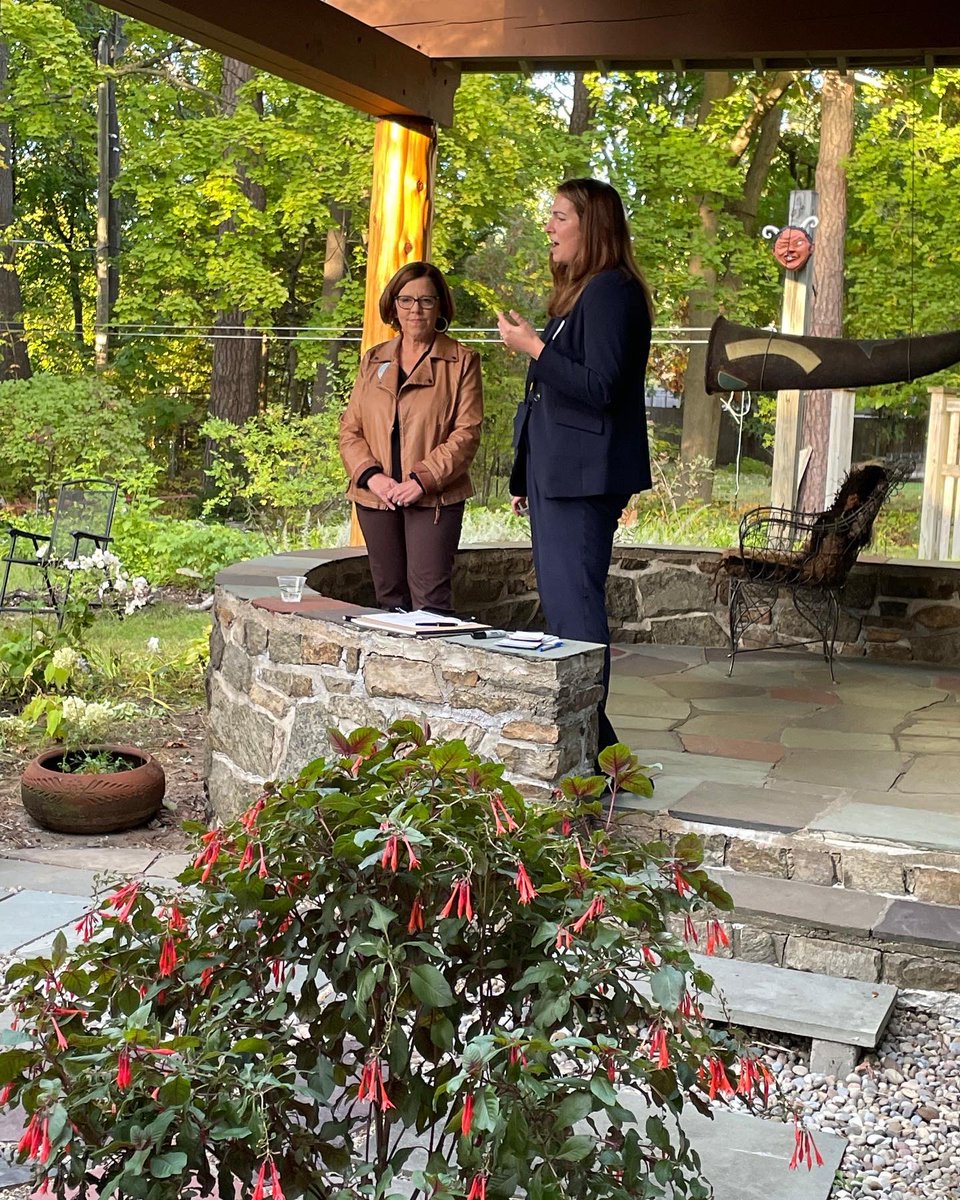 Jean Lapper tweet media