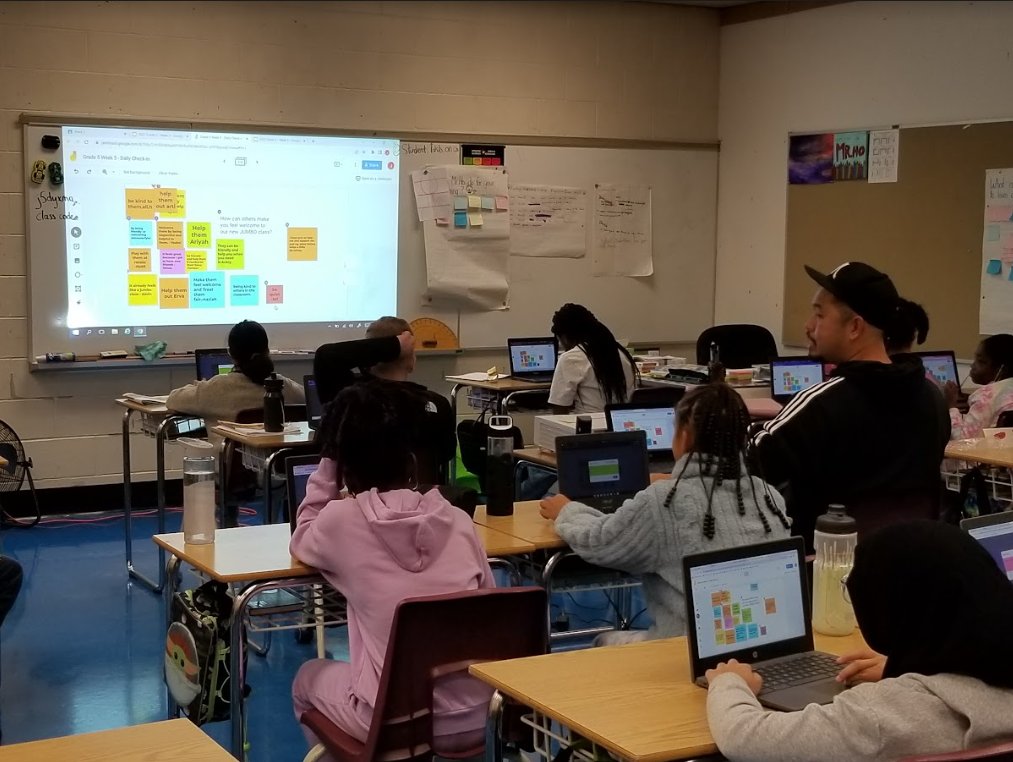 TDSB_RoywoodPS's tweet photo. Working with @JamboardC in the new and larger Grade 4/5 class! The class engages in a daily check in where students and teachers get to share their feelings, thoughts and ideas on different topics.
#mentalhealthmatters #growingcharacter #techteach #MrHo https://t.co/XWlx4P5MNu
