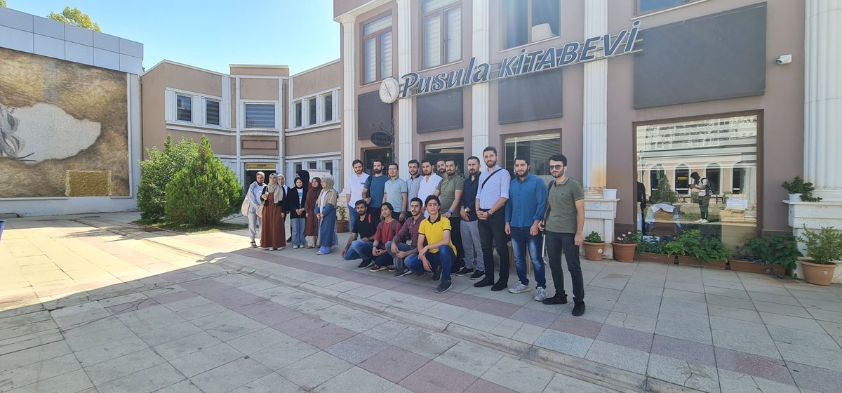 Gaziantep Anadolu Öğrenci Birliği olarak 7 Ekim Cuma günü Gaziantep Üniversitesi’nde bulunan Pusula Kitabevinde uluslararası öğrenciler ile güz dönemi açılış ve tanışma kahvaltısının ikincisi gerçekleştirildi.