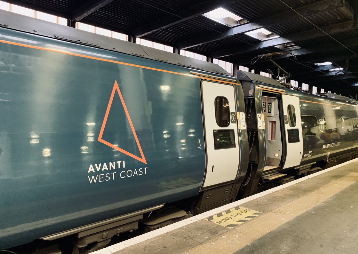 <a href="/RMDBirmingham/">RMD Birmingham</a> we are on our way! Looking forward to a weekend of inter-professional learning at the #BLS instructor training course with <a href="/RMDBristol/">RMDBristol</a> &amp; <a href="/RMDWarwick/">RMD Warwick</a>. #CPR #resuscitation #mentorship #development