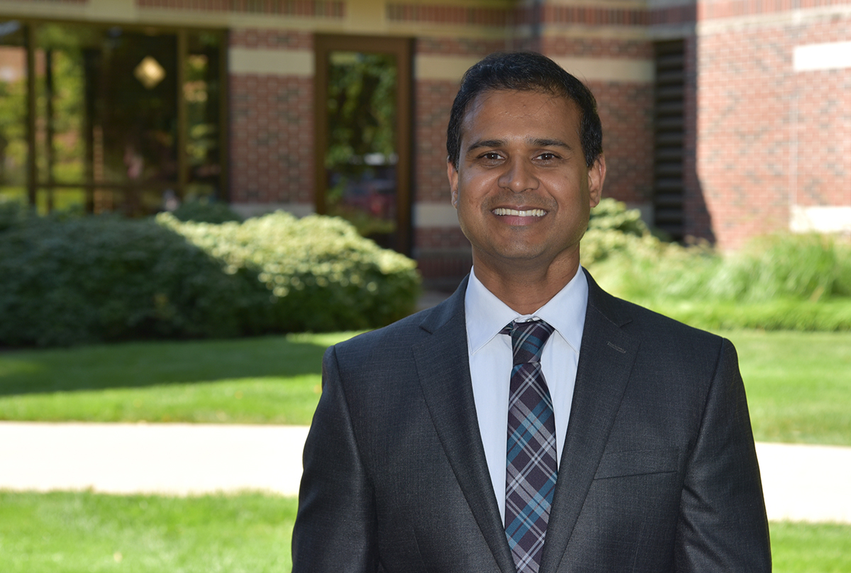 PNWEngine's tweet photo. Congratulations to Dr. Veera Gnaneswar Gude, who was announced as the NiSource-Meyer Charitable Foundation Professor of Energy and the Environment following approval today (10/7) by the Purdue University Board of Trustees. #PNWEngineeringProud
https://t.co/0WBJmh1RND https://t.co/IbjgRm2bOx